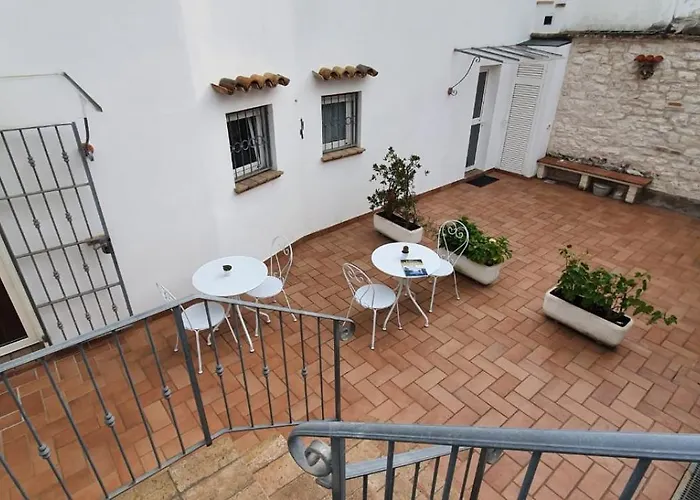 Capo Le Vigne Bed and breakfast 3*